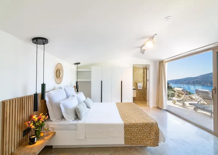 Moonshine Fantastic View Large Privat Pool *