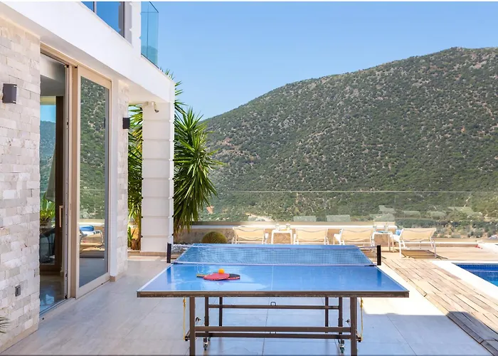 Moonshine Fantastic View Large Privat Pool