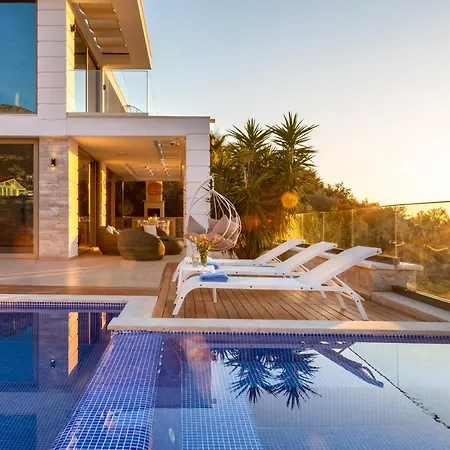 Moonshine Fantastic View Large Privat Pool Villa Kalkan