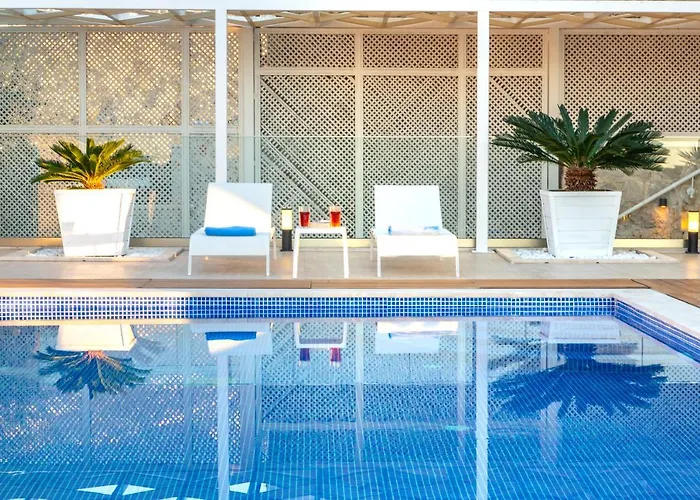 Moonshine Fantastic View Large Privat Pool