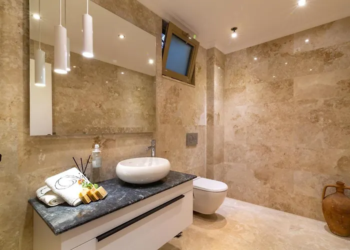 Moonshine Fantastic View Large Privat Pool *